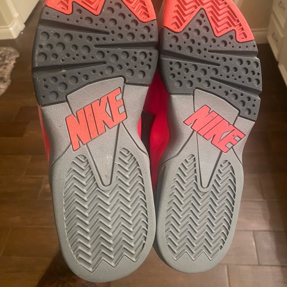 Nike Air Force Max - Picture 3 of 7